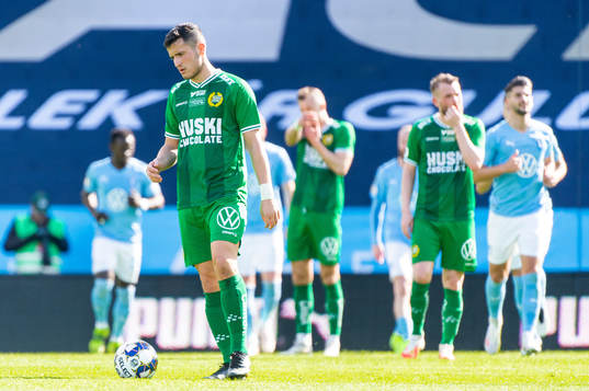Hammarbys Astrit Selmani deppar