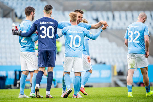 Malmö FFs Jonas Knudsen och Anders Christiansen jublar med