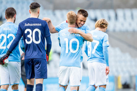 Malmö FFs Jonas Knudsen och Anders Christiansen jublar med