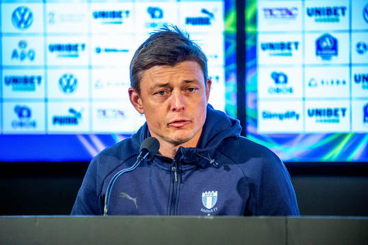 Malmö FFs huvudtränare Jon Dahl Tomasson på