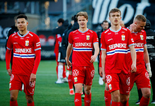 IFK Göteborgs Alexander Jallow och August Erlingmark deppar