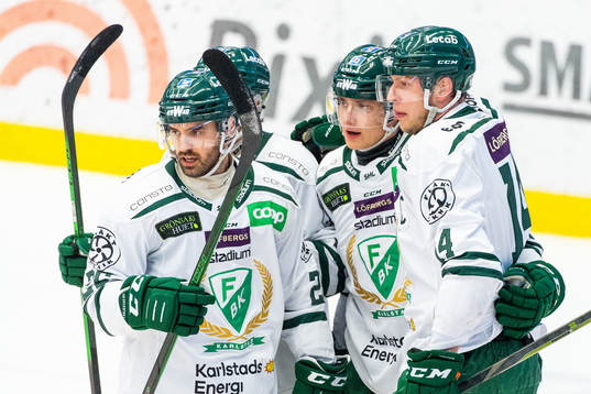 Färjestads Martin Johansson och Victor Ejdsell jublar