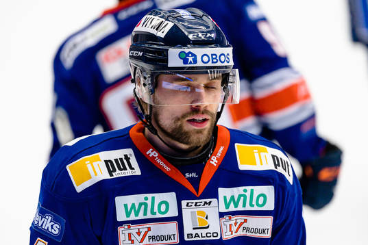 Växjös Emil Pettersson deppar
