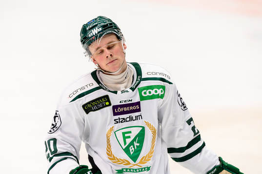 Färjestads Olle Lycksell  deppar