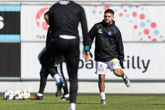 Falkenbergs Edi Sylisufaj före fotbollsmatchen i