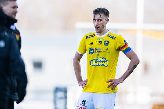 Falkenbergs Tobias Karlsson deppar