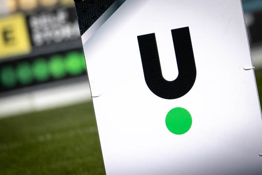Unibet logo före fotbollsmatchen i Superettan mellan