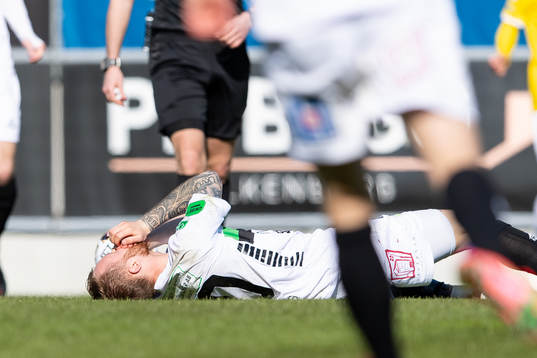 GAIS Daniel Sterner har ont
