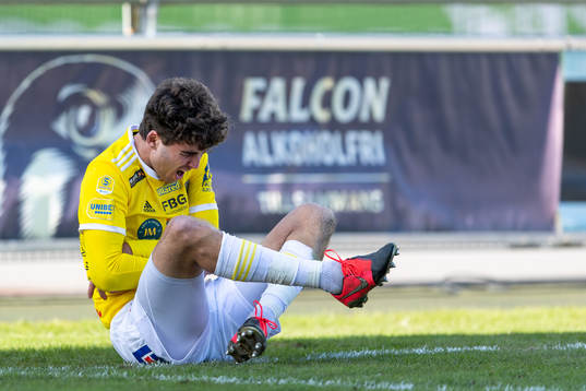 Falkenbergs Matthew Garbett har ont
