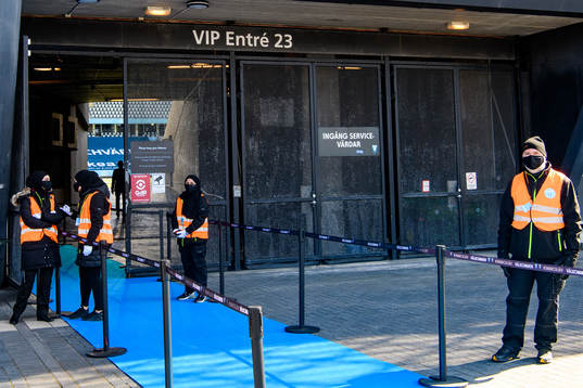 VIP entrén för insläpp till logerna