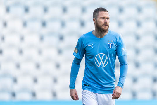 Malmö FFs Lasse Nielsen byts in