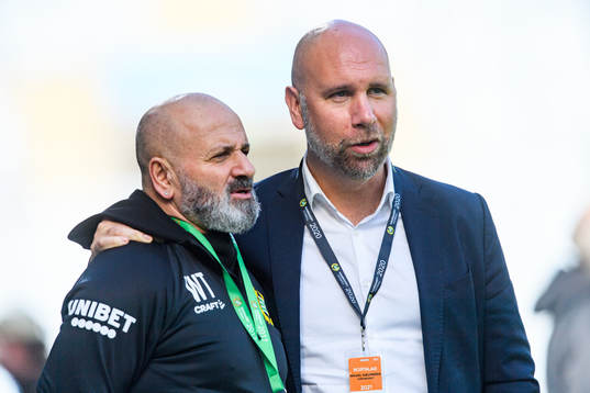 Hammarbys Wadda Tamini och chefsscout Mikael Hjelmberg