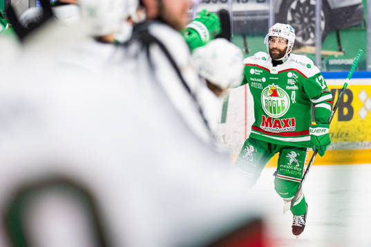 Rögles Taylor Matson jublar