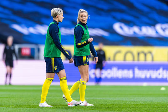 Lina Hurtig and Fridolina Rolfö of Sweden
