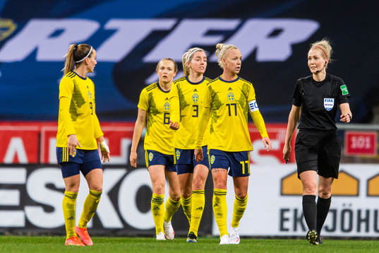 Kosovare Asllani, Magdalena Eriksson, Linda Sembrant and