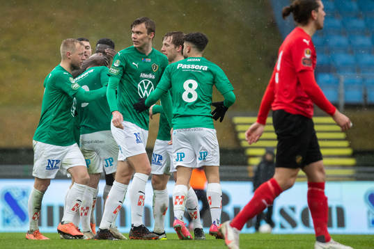 Spelare ur Jönköpings Södra jublar