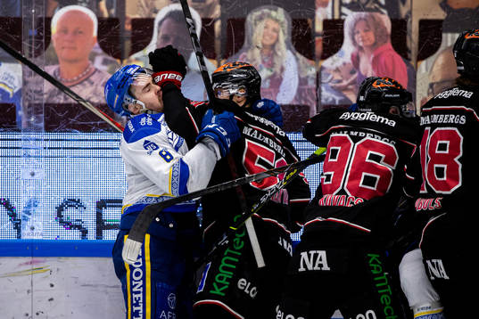 Leksands Matt Caito och Örebros Kristian Näkyvä