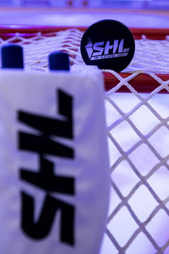 Matchpuck innan kvartsfinal ett i SHL mellan Leksand och