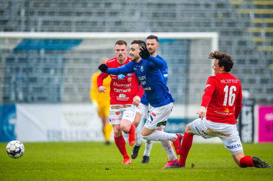 Norrbys Alexander Salo och Trelleborgs Dzenis Kozica