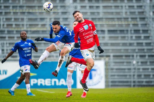 Trelleborgs Simon Amin och Norrbys Ivo Dominik Pekalski