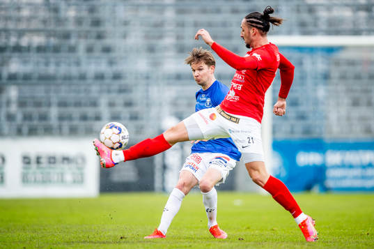 Trelleborgs Johan Blomberg mot Norrbys Dijan Vukojevic