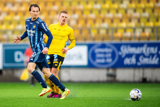 Djurgårdens Hjalmar Ekdal och Elfsborgs Per Frick