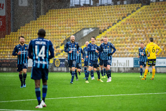Djurgårdens spelare jublar