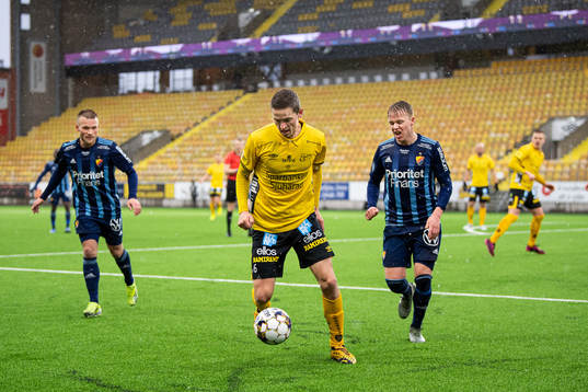 Elfsborgs André Rømer och Djurgårdens Jacob Une Larsson