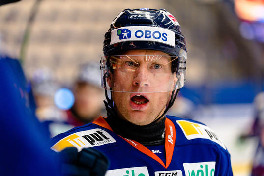 Växjös Richard Gynge jublar