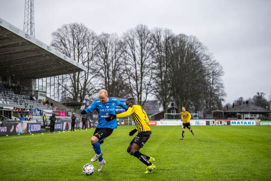 Bläddra bland fler bilder av Fotboll, Allsvenskan, Halmstad - Häcken