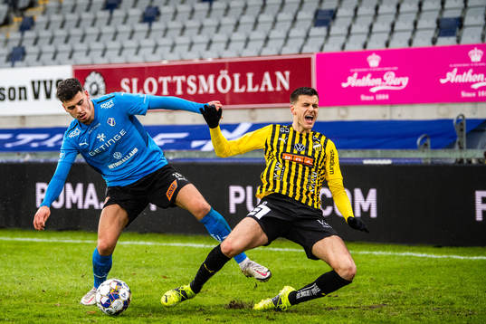 Halmstads Edvin Kurtulus och Häckens Alexander Jeremejeff