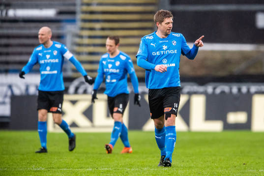 Halmstads Mikael Boman jublar