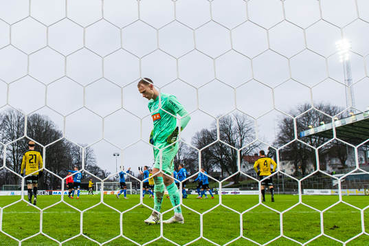 Häckens målvakt Pontus Dahlberg deppar