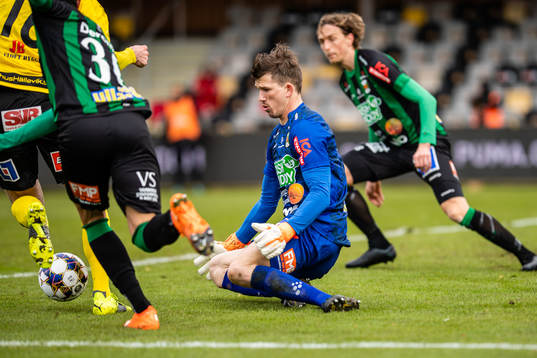 Varbergs målvakt August Strömberg