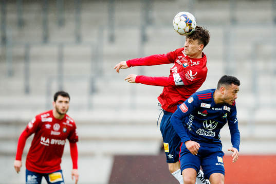 Bläddra bland fler bilder av Fotboll, Superettan, Örgryte - Öster