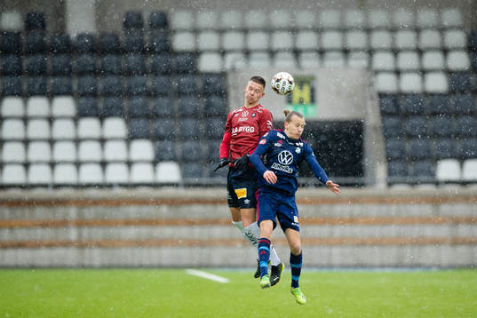 Örgrytes Arvid Brorsson och Östers Jesper Jonasson