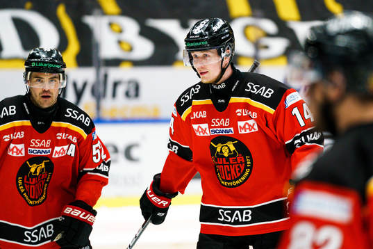 Luleås Karl Fabricius och Jonas Berglund jublar