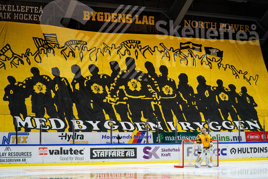 Tifo bakom Skellefteås målvakt Gustaf Lindvall