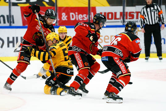 Skellefteås Oskar Nilsson och Luleås Pontus Själin