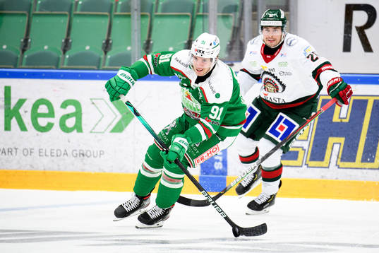 Rögles Adam Tambellini och Frölundas Johan Sundström