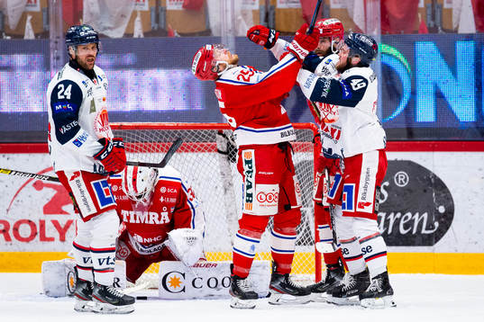 Timrås Jonathan Carlsson och Västerviks Oscar Pettersson