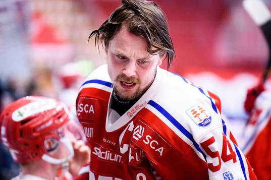 Timrås Jonathan Dahlén  har ont