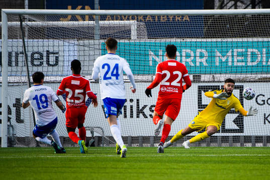 Assyriskas målvakt Nahir Saliba