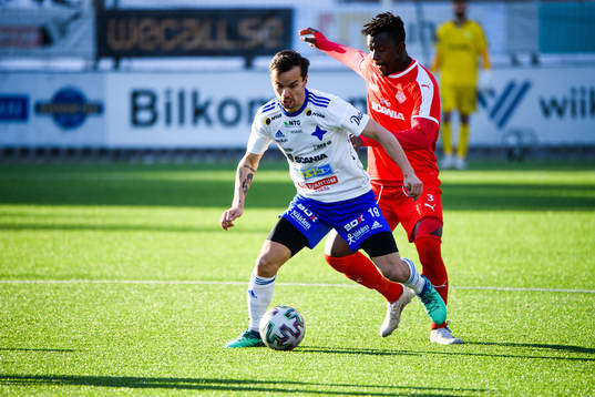 Luleås Patrik Pettersen och Assyriskas Mamadouba Diaby