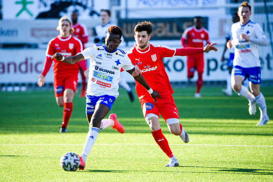Luleås Mamadou Kouyate och Assyriskas Chriastian Aphrem