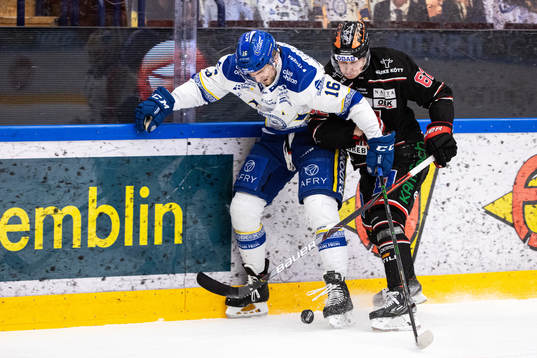 Leksands Daniel Gunnarsson och Örebros Robert Leino
