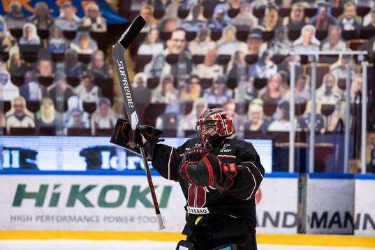 Örebros målvakt Jhonas Enroth jubel