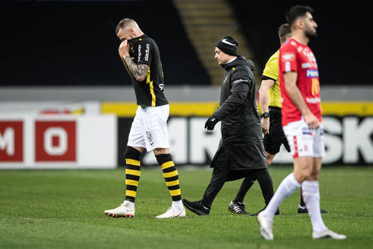 s Alexander Milosevic har ont