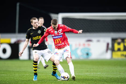 s Sebastian Larsson