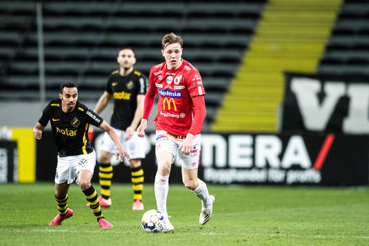 s Bilal Husein och Degerfors Adam Carlén